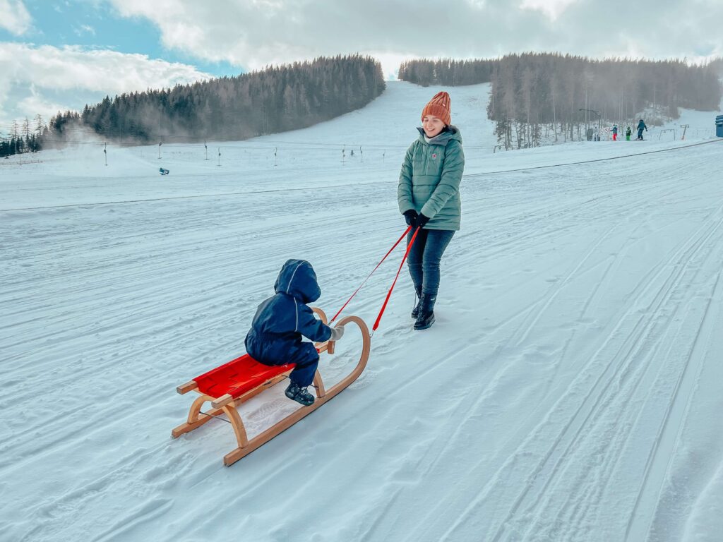 rodinná lyžovačka východné štajersko